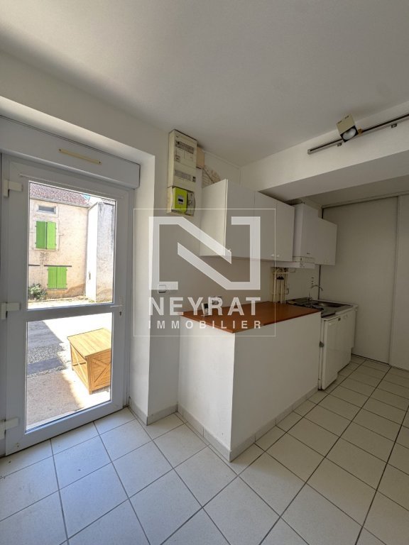 T2 BIS A LOUER - CHAGNY - 52.63 m2 - 420 &euro; charges comprises par mois