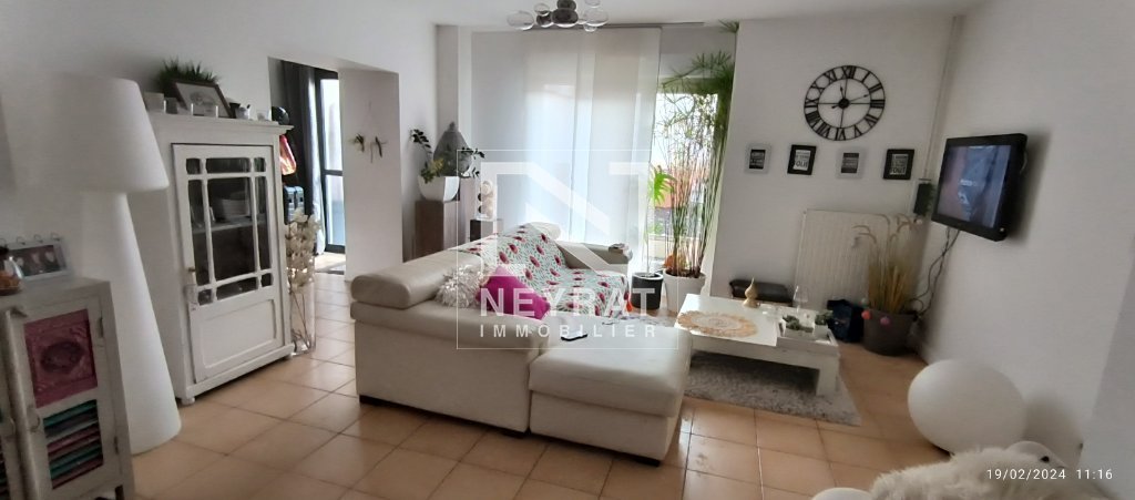 APPARTEMENT T2 A LOUER - CHALON SUR SAONE CENTRE VILLE - 58.5 m2 - 522 &euro; charges comprises par mois