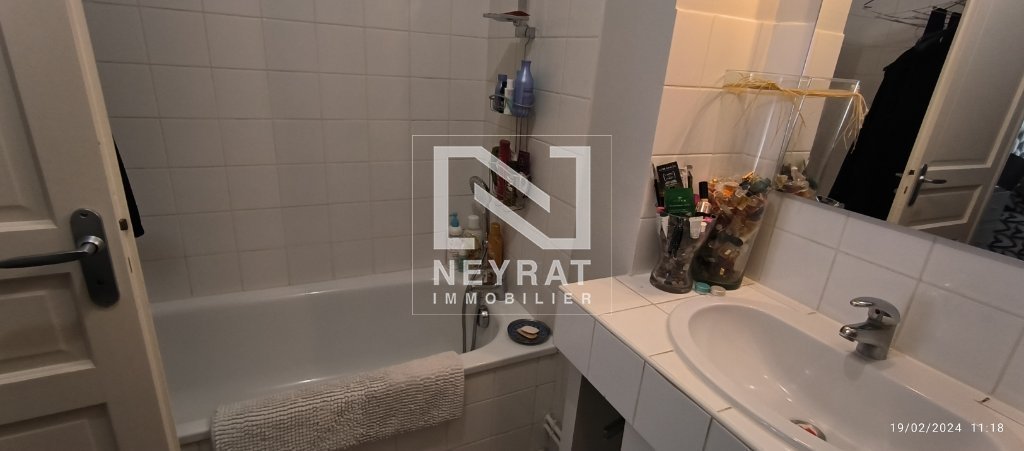 APPARTEMENT T2 A LOUER - CHALON SUR SAONE CENTRE VILLE - 58.5 m2 - 522 &euro; charges comprises par mois