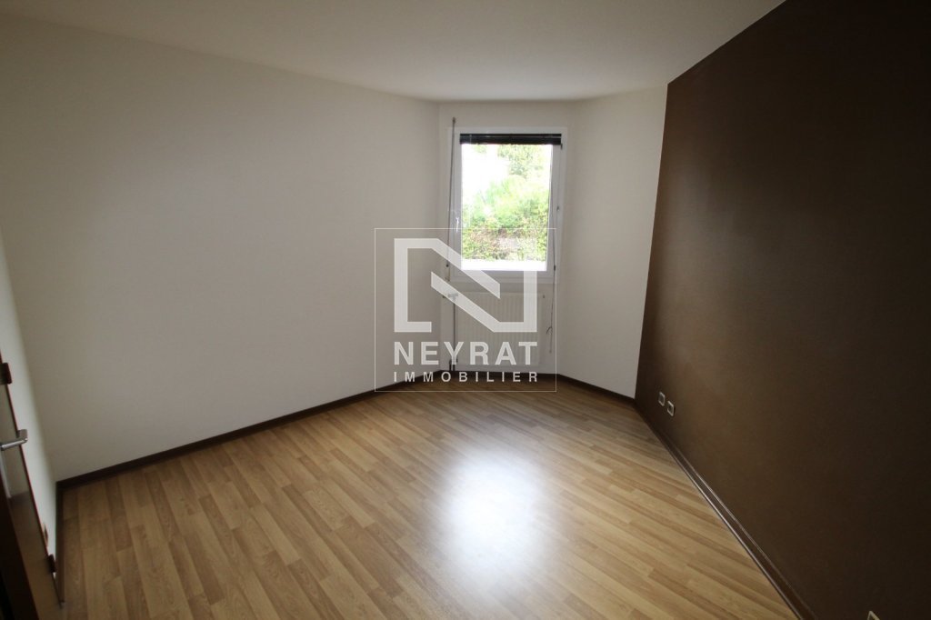 APPARTEMENT T2 - CHALON SUR SAONE PROCHE CENTRE VILLE - 51.46 m2 - LOU&Eacute;