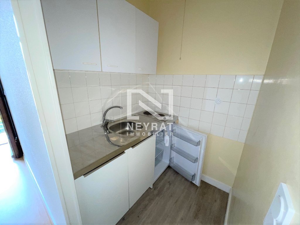 APPARTEMENT T2 - CHALON SUR SAONE - 30 m2 - LOU&Eacute;