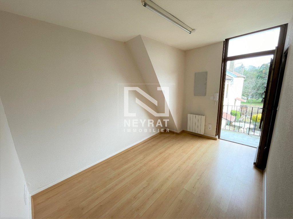 APPARTEMENT T2 - CHALON SUR SAONE - 30 m2 - LOU&Eacute;