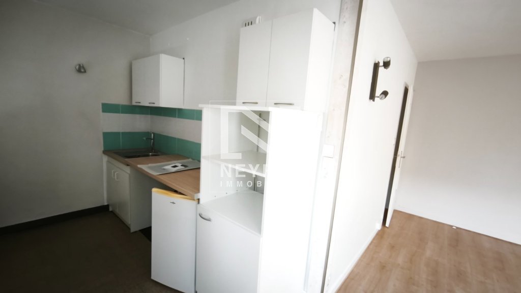 APPARTEMENT T2 A LOUER - CHALON SUR SAONE - 37.68 m2 - 520 &euro; charges comprises par mois