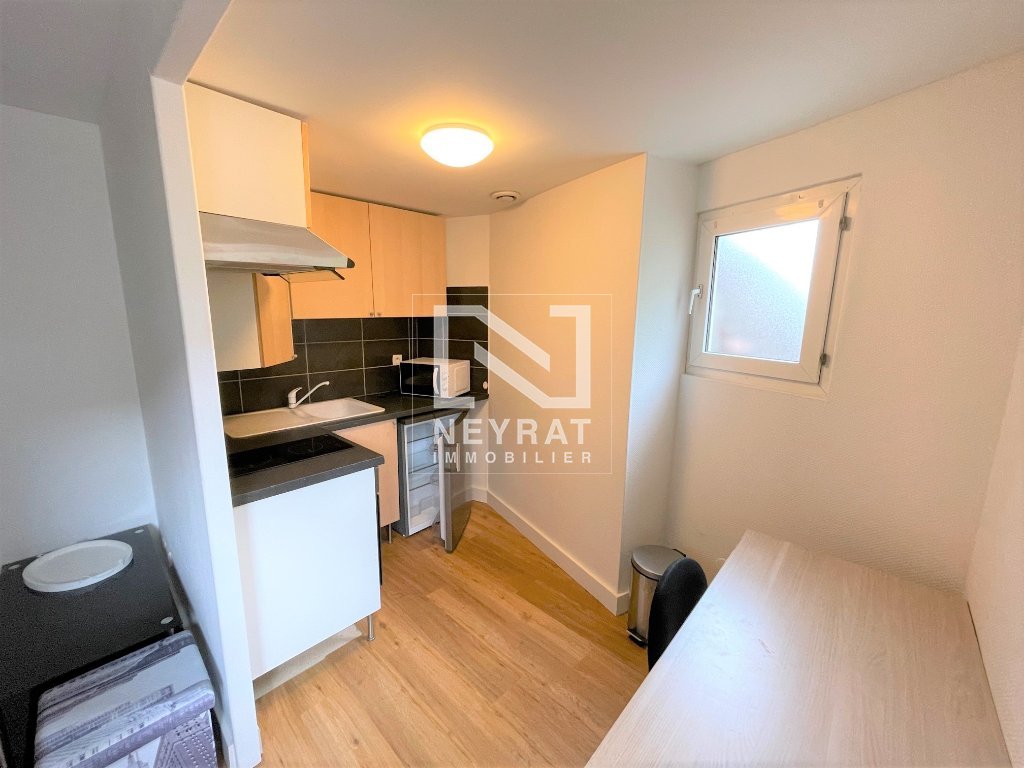 APPARTEMENT T2 A LOUER - CHALON SUR SAONE - 30.24 m2 - 445 € charges comprises par mois