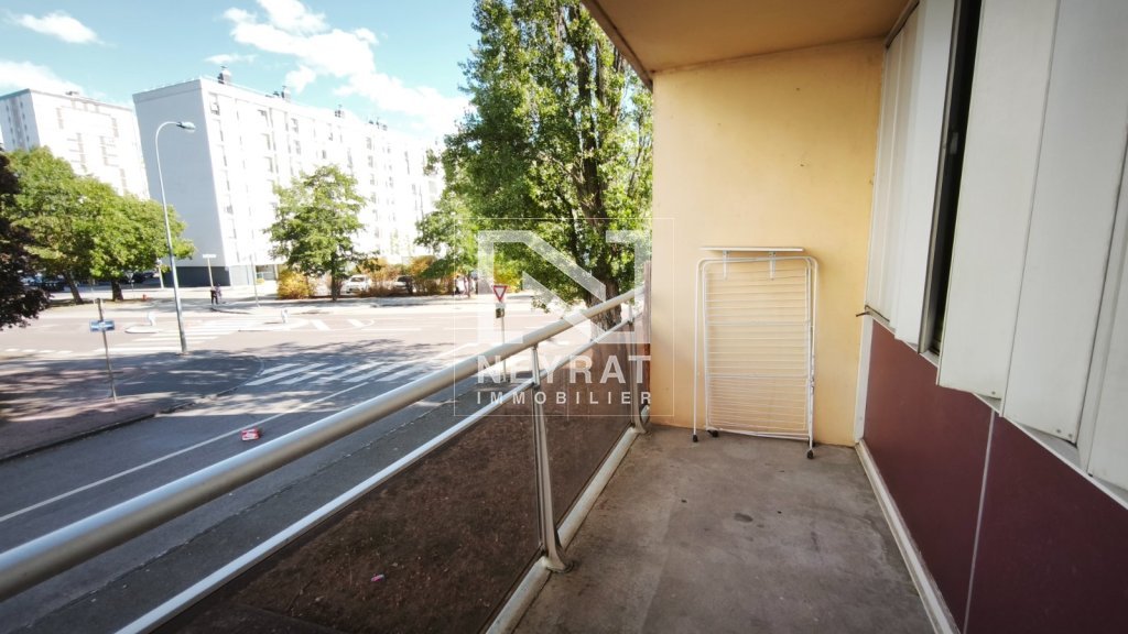 APPARTEMENT T2 A LOUER - CHALON SUR SAONE - 62.59 m2 - 600 &euro; charges comprises par mois