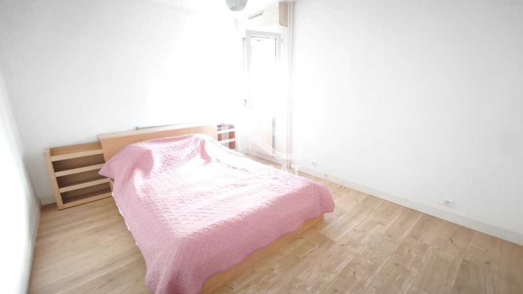 APPARTEMENT T2 A LOUER - CHALON SUR SAONE - 62.59 m2 - 600 &euro; charges comprises par mois