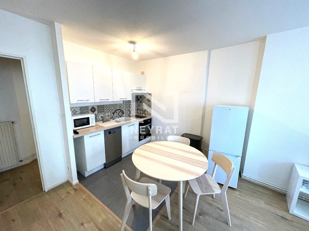 Meubl A LOUER - CHALON SUR SAONE - 38.67 m2 - 580€ charges comprises par mois
