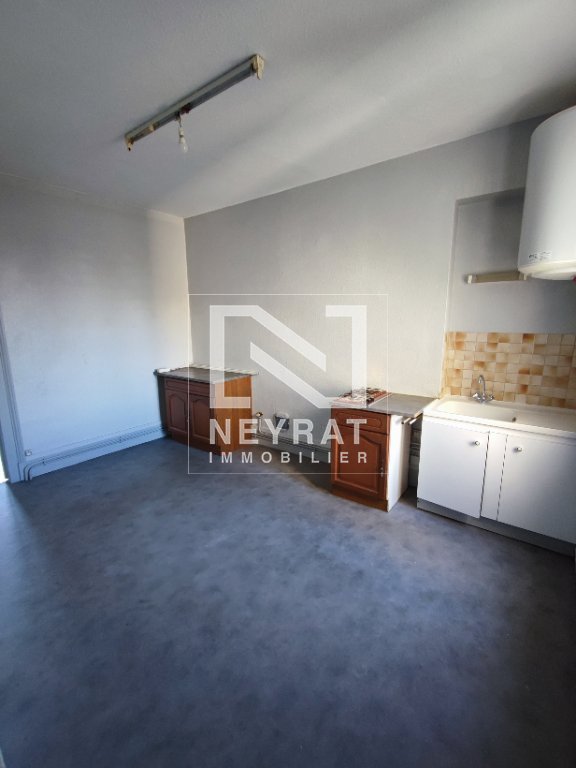 APPARTEMENT T2 - CHALON SUR SAONE - 37.6 m2 - LOU&Eacute;