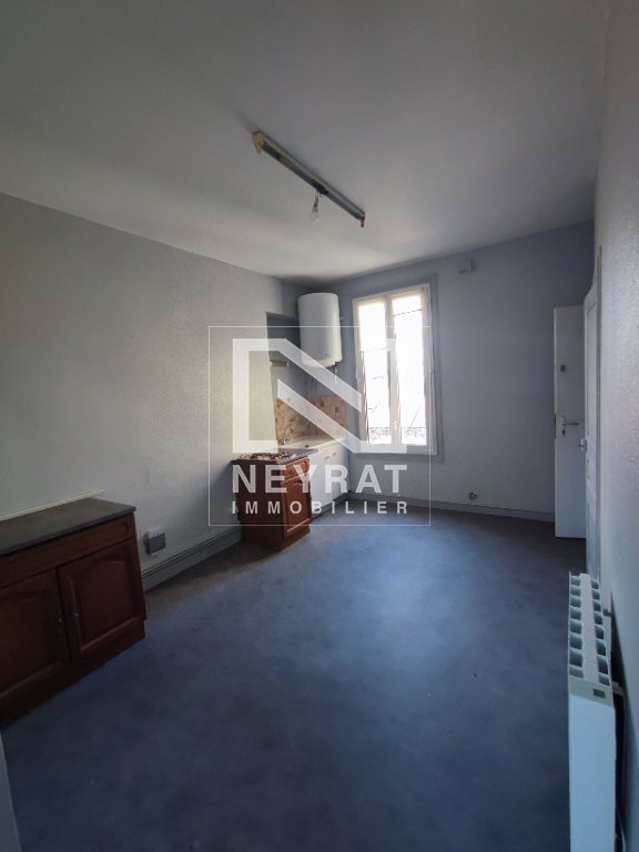 APPARTEMENT T2 - CHALON SUR SAONE - 37.6 m2 - LOU&Eacute;