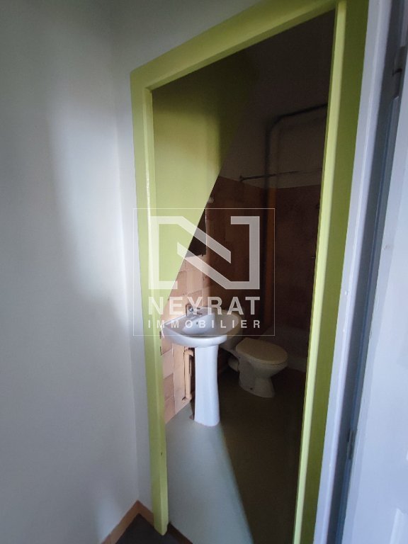 APPARTEMENT T2 - CHALON SUR SAONE - 37.6 m2 - LOU&Eacute;