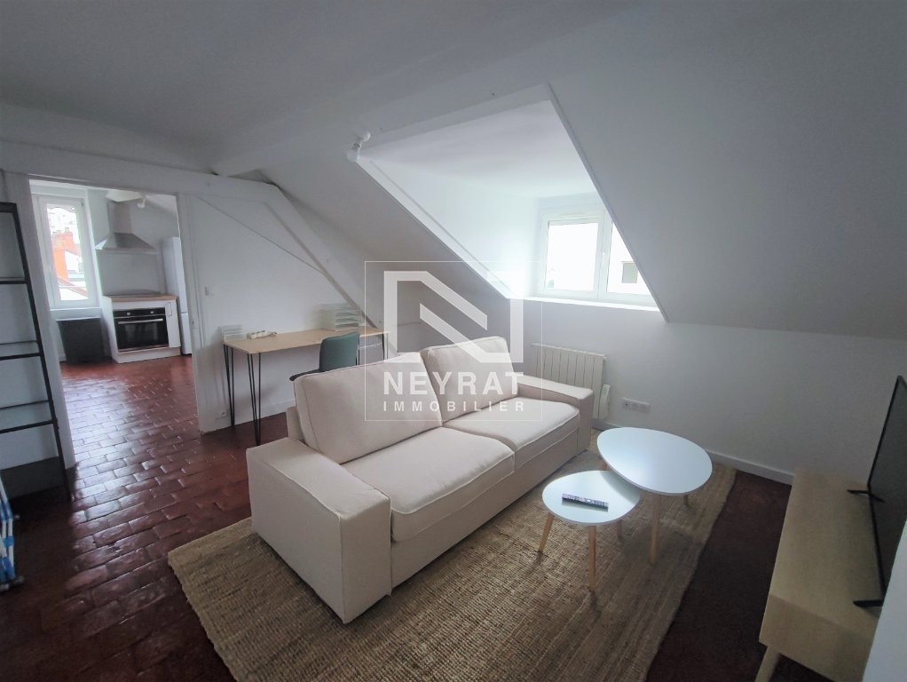 APPARTEMENT T2 A LOUER - CHALON SUR SAONE - 43.63 m2 - 626�&euro; charges comprises par mois