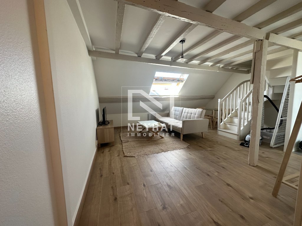 APPARTEMENT T2 A LOUER - CHALON SUR SAONE - 32.68 m2 - 600�&euro; charges comprises par mois