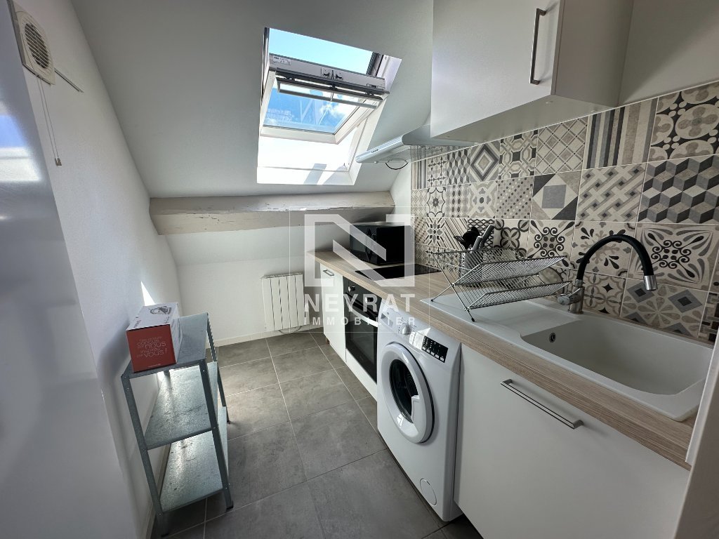 APPARTEMENT T2 A LOUER - CHALON SUR SAONE - 32.68 m2 - 600�&euro; charges comprises par mois