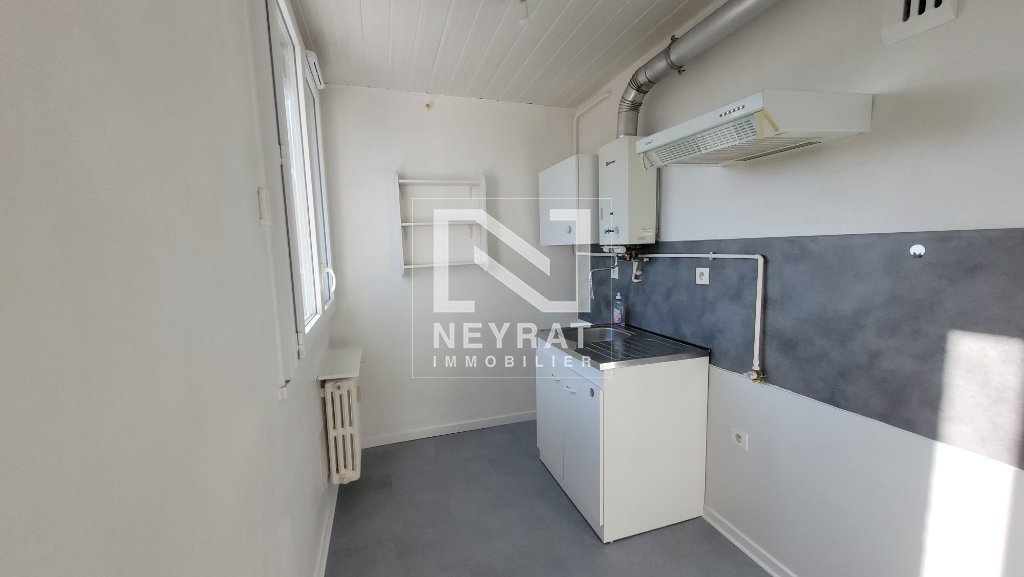 APPARTEMENT T2 A LOUER - CHALON SUR SAONE - 36.78 m2 - 520 &euro; charges comprises par mois