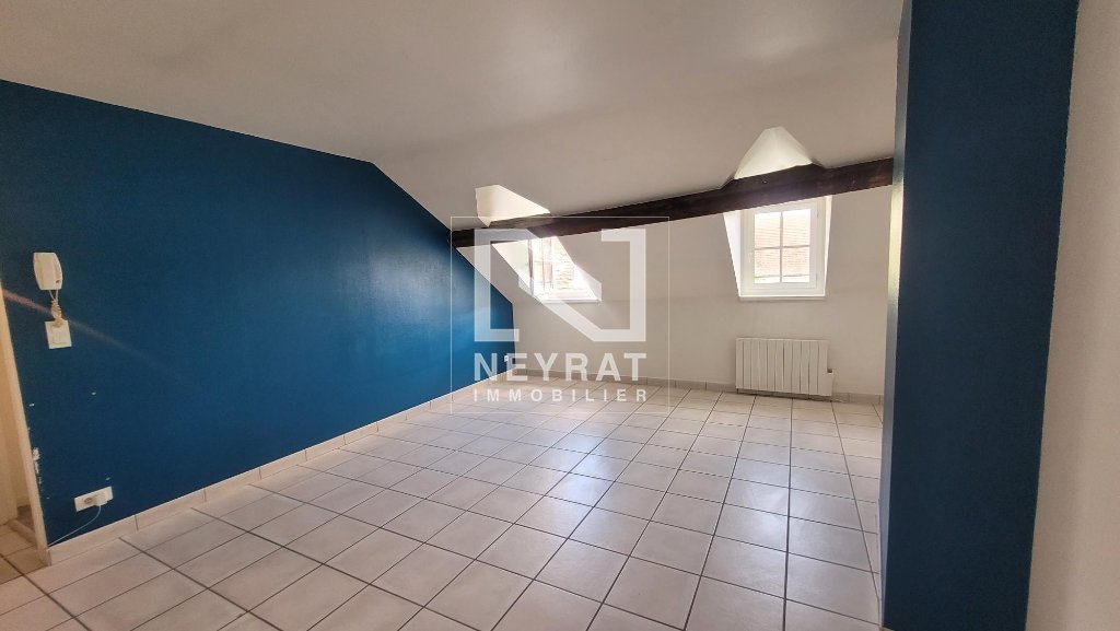 APPARTEMENT T2 A LOUER - CHALON SUR SAONE - 45.7 m2 - 640 &euro; charges comprises par mois