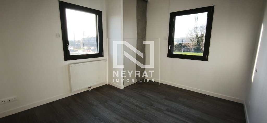 APPARTEMENT T2 A LOUER - CHALON SUR SAONE - 65.69 m2 - 790�&euro; charges comprises par mois