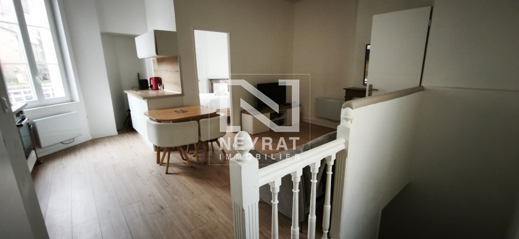 APPARTEMENT T2 A LOUER - CHALON SUR SAONE - 40.97 m2 - 590�&euro; charges comprises par mois