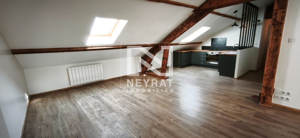 APPARTEMENT T2 A LOUER - CHALON SUR SAONE - 74.7 m2 - 630�&euro; charges comprises par mois