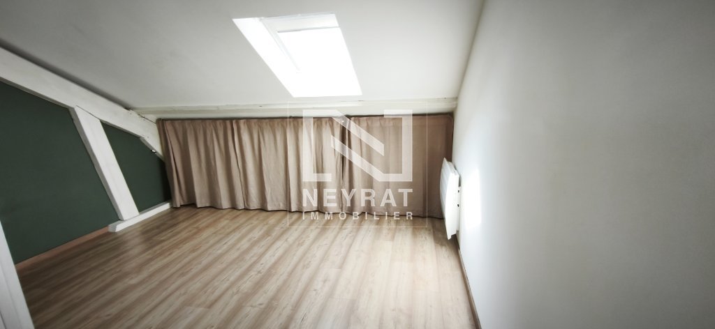 APPARTEMENT T2 A LOUER - CHALON SUR SAONE - 74.7 m2 - 630�&euro; charges comprises par mois