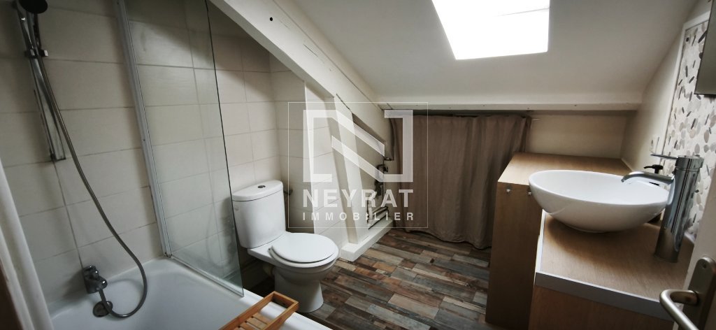 APPARTEMENT T2 A LOUER - CHALON SUR SAONE - 74.7 m2 - 630�&euro; charges comprises par mois