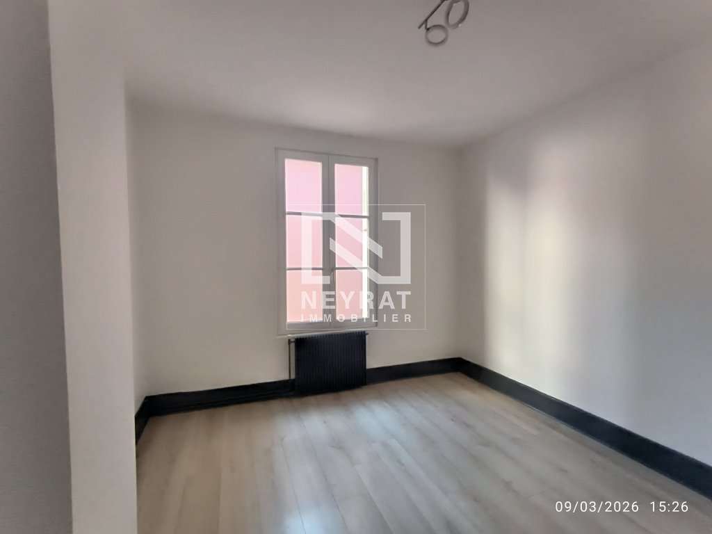 APPARTEMENT T2 A LOUER - CHALON SUR SAONE - 41.88 m2 - 560�&euro; charges comprises par mois