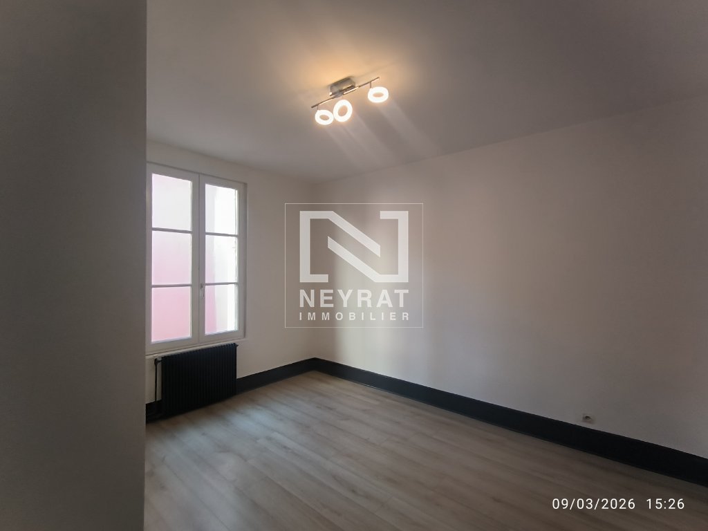 APPARTEMENT T2 A LOUER - CHALON SUR SAONE - 41.88 m2 - 560�&euro; charges comprises par mois