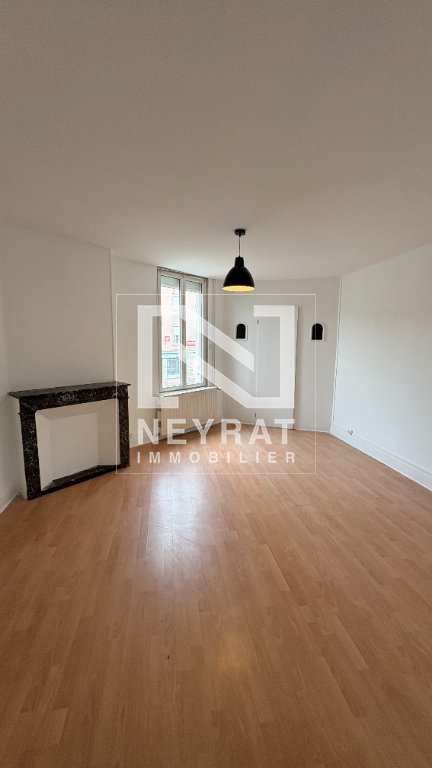APPARTEMENT T2 A LOUER - CHALON SUR SAONE - 52.84 m2 - 590 &euro; charges comprises par mois