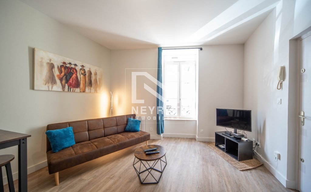 APPARTEMENT T2 A LOUER - CHALON SUR SAONE - 34.76 m2 - 625 &euro; charges comprises par mois