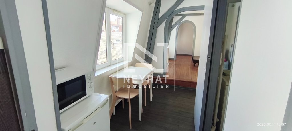 APPARTEMENT T2 A LOUER - CHALON SUR SAONE - 30 m2 - 570 &euro; charges comprises par mois