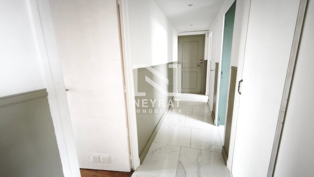 T2 BIS A LOUER - CHALON SUR SAONE - 50.82 m2 - 600 &euro; charges comprises par mois