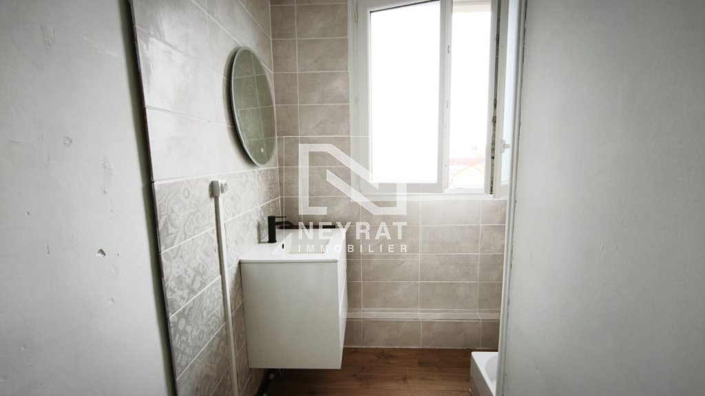 T2 BIS A LOUER - CHALON SUR SAONE - 50.82 m2 - 600 &euro; charges comprises par mois