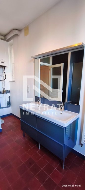 APPARTEMENT T2 A LOUER - CHALON SUR SAONE - 65 m2 - 665 &euro; charges comprises par mois