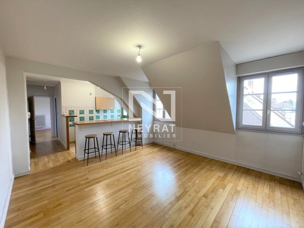 APPARTEMENT T2 A LOUER - CHALON SUR SAONE - 42 m2 - 567 &euro; charges comprises par mois