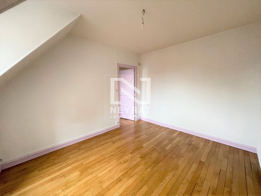 APPARTEMENT T2 A LOUER - CHALON SUR SAONE - 42 m2 - 567 &euro; charges comprises par mois