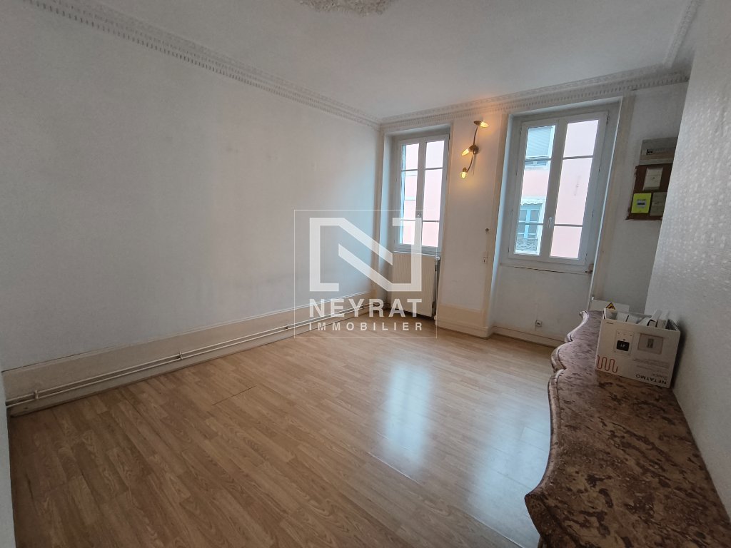 APPARTEMENT T2 - CHALON SUR SAONE - 41.57 m2 - LOU&Eacute;