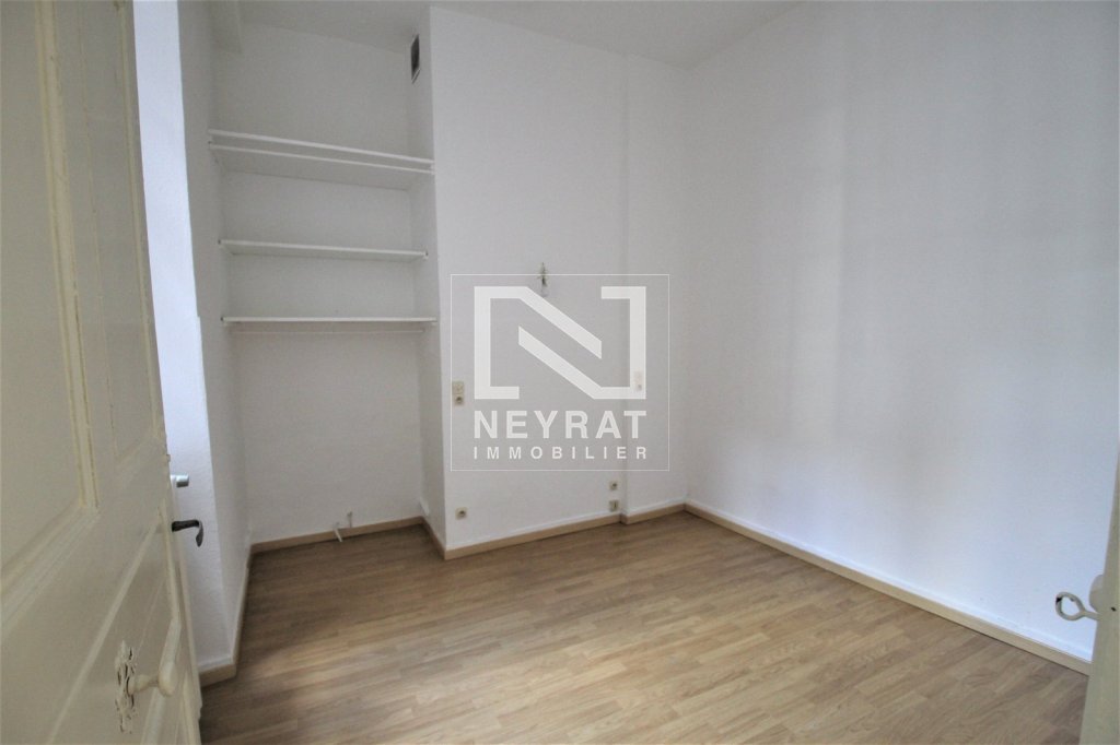 APPARTEMENT T2 - CHALON SUR SAONE - 48.73 m2 - LOU&Eacute;