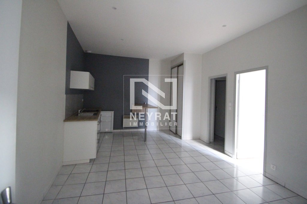 APPARTEMENT T2 A LOUER - CHALON SUR SAONE - 35.95 m2 - 440�&euro; charges comprises par mois