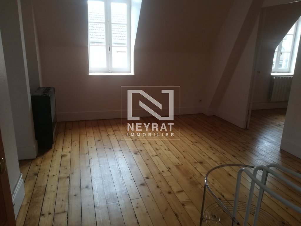 APPARTEMENT T2 - CHALON SUR SAONE - 62 m2 - LOU&Eacute;