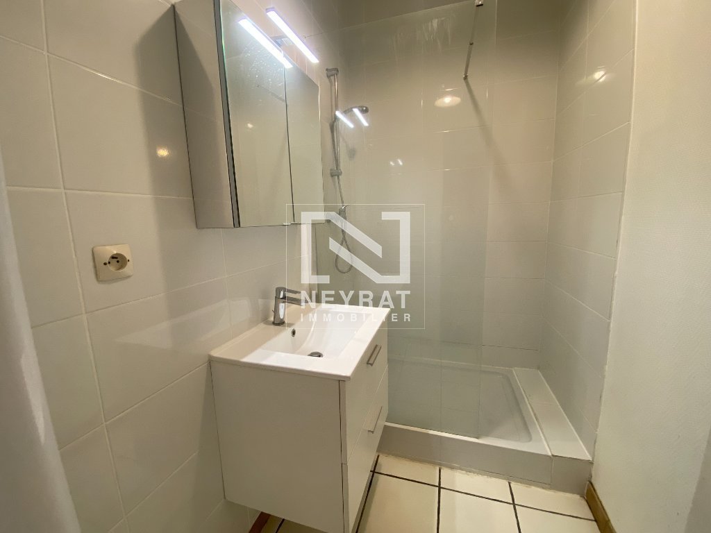 APPARTEMENT T2 - CHALON SUR SAONE - 42.45 m2 - LOU&Eacute;