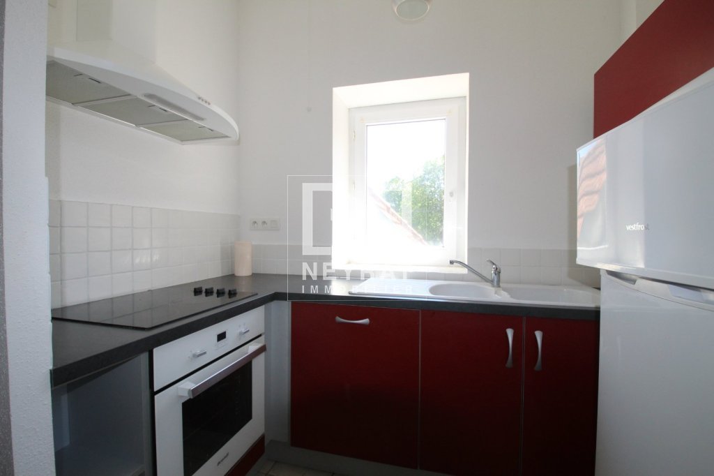 APPARTEMENT T2 A LOUER - CHALON SUR SAONE SAINT JEAN DES VIGNES - 39.4 m2 - 550�&euro; charges comprises par mois