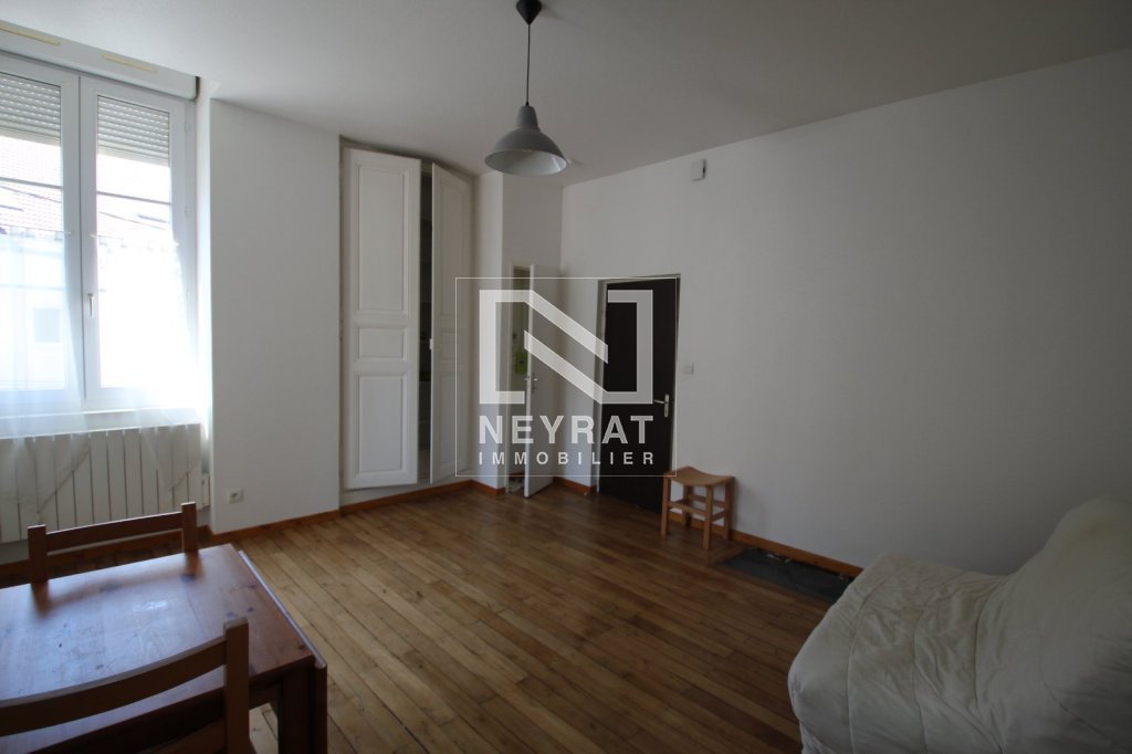 APPARTEMENT T2 A LOUER - CHALON SUR SAONE SAINT JEAN DES VIGNES - 39.4 m2 - 550�&euro; charges comprises par mois