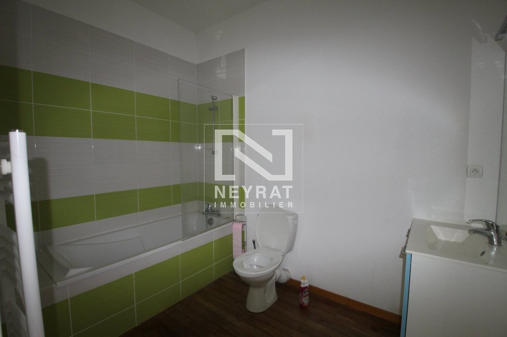 APPARTEMENT T2 A LOUER - CHALON SUR SAONE SAINT JEAN DES VIGNES - 39.4 m2 - 550�&euro; charges comprises par mois