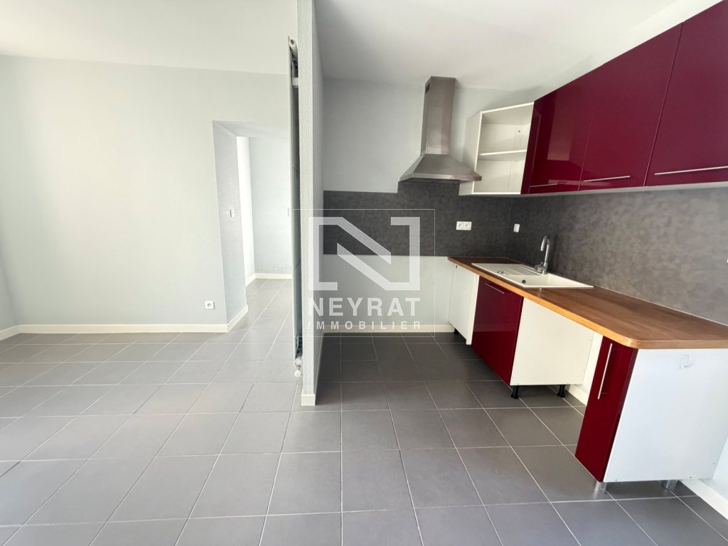 APPARTEMENT T2 A LOUER - DIGOIN - 37.88 m2 - 460 &euro; charges comprises par mois