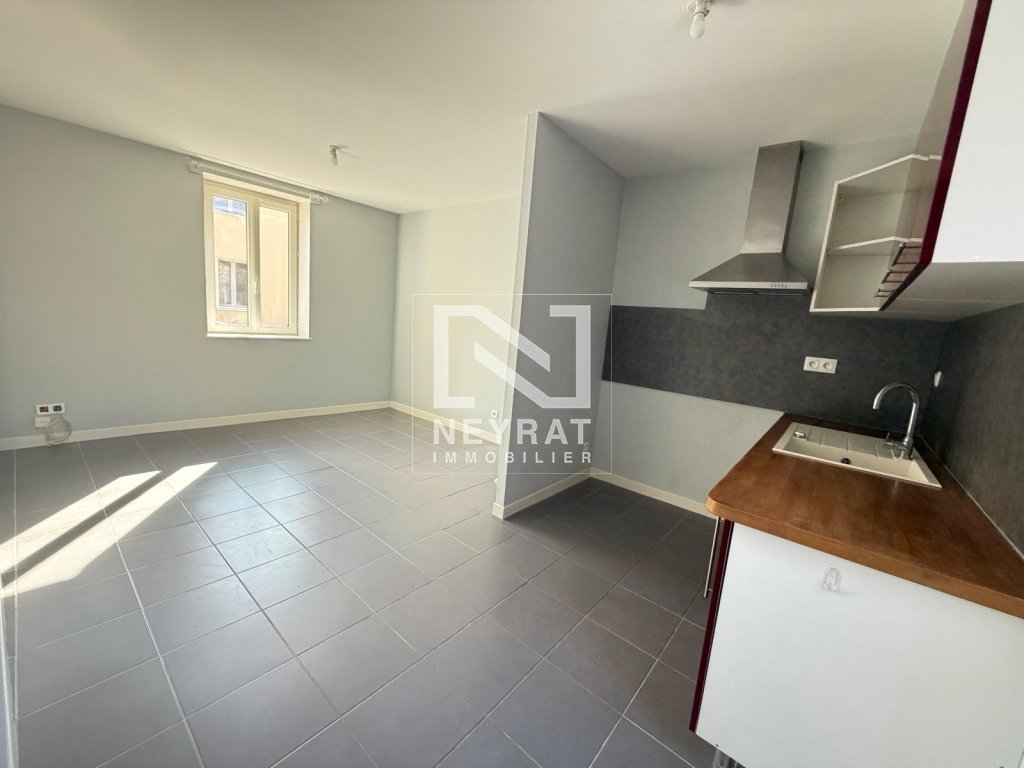 APPARTEMENT T2 A LOUER - DIGOIN - 37.88 m2 - 460 &euro; charges comprises par mois