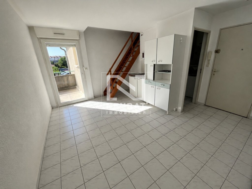 APPARTEMENT T2 A LOUER - DIJON - 32.2 m2 - 605 &euro; charges comprises par mois