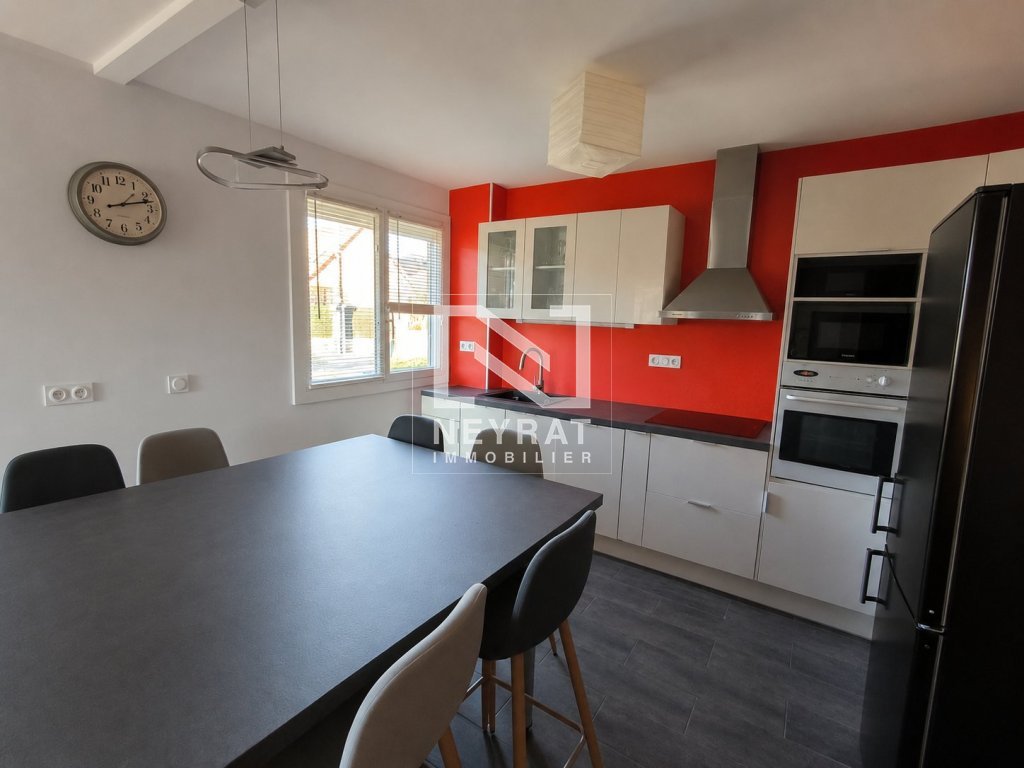 APPARTEMENT T2 A LOUER - DIJON - 64.47 m2 - 790 &euro; charges comprises par mois