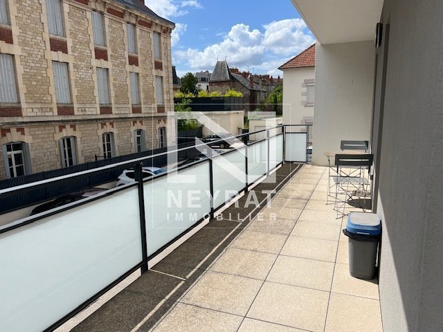APPARTEMENT T2 - DIJON - 35.2 m2 - 700�&euro; charges comprises par mois