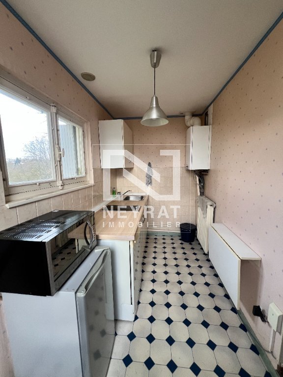 APPARTEMENT T2 A LOUER - DIJON - 33 m2 - 560€ charges comprises par mois