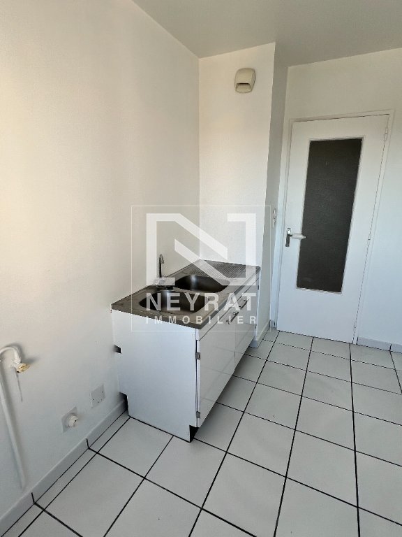 T2 48 m� � Dijon � Balcon, ascenseur, parking, dispo