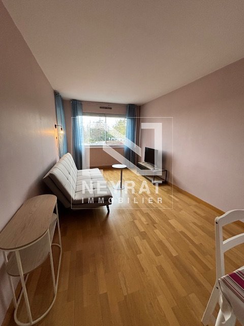 T2 MEUBLE DE 45.27M� DANS LA RESIDENCE TIR PESSEAU A FONTAINE D OUCHE